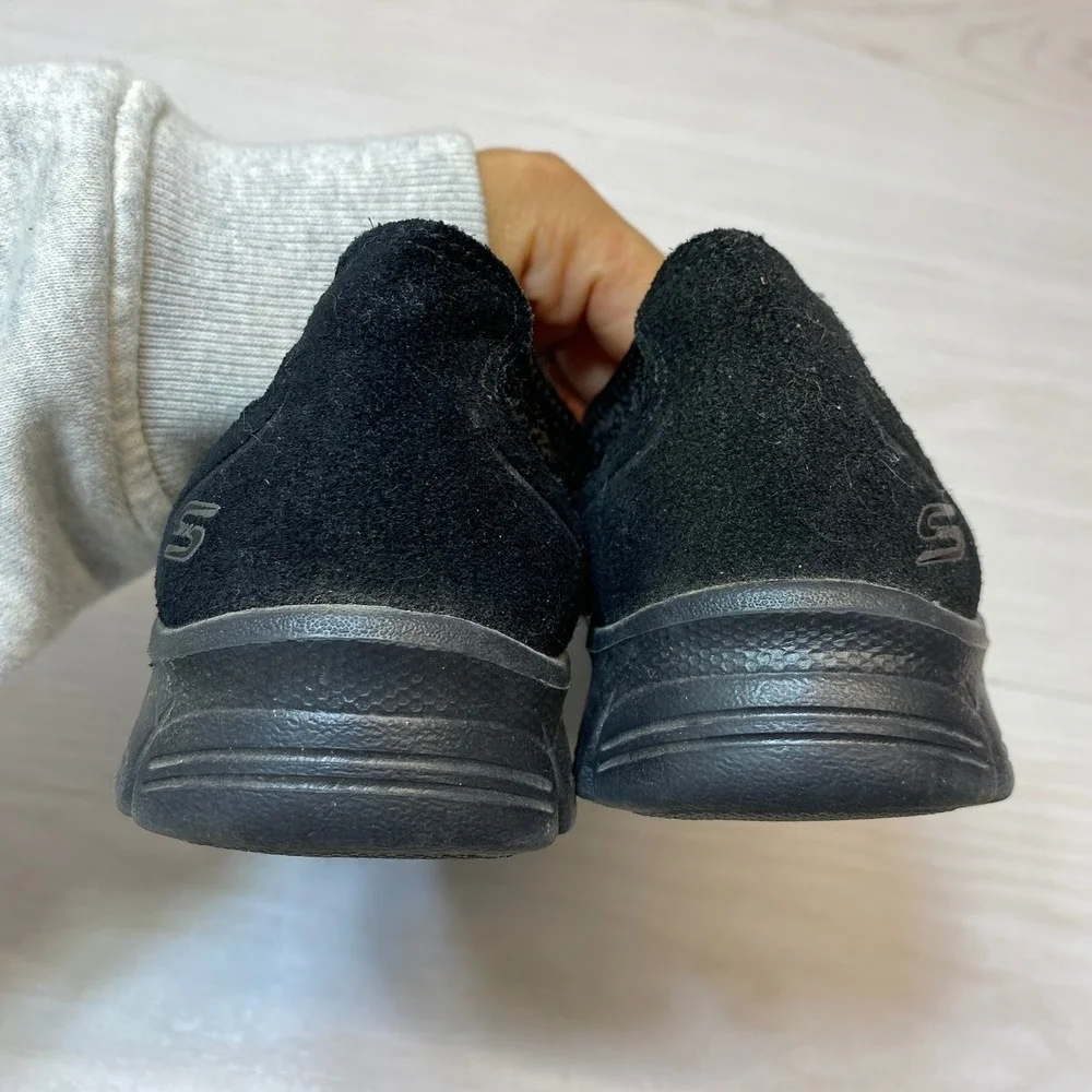 Skechers Womens 6 Ballet Flat Lace Mesh Black Slip On Cooled Memory Foam Shoe